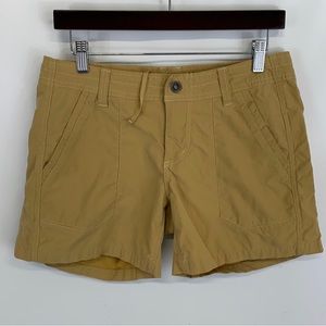 Women's Kuhl khaki shorts.  Size 6